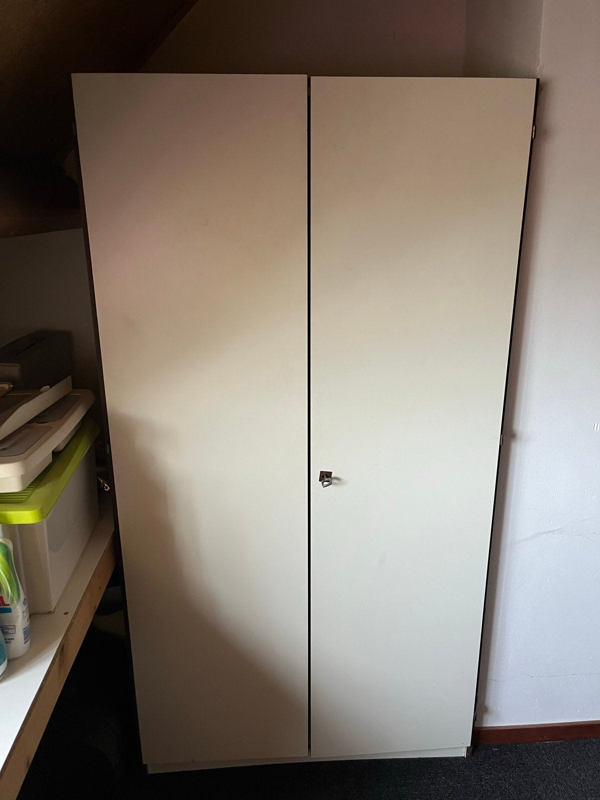 Witte kledingkast met hangruimte, Ophalen, Gebruikt, 50 tot 100 cm, 150 tot 200 cm