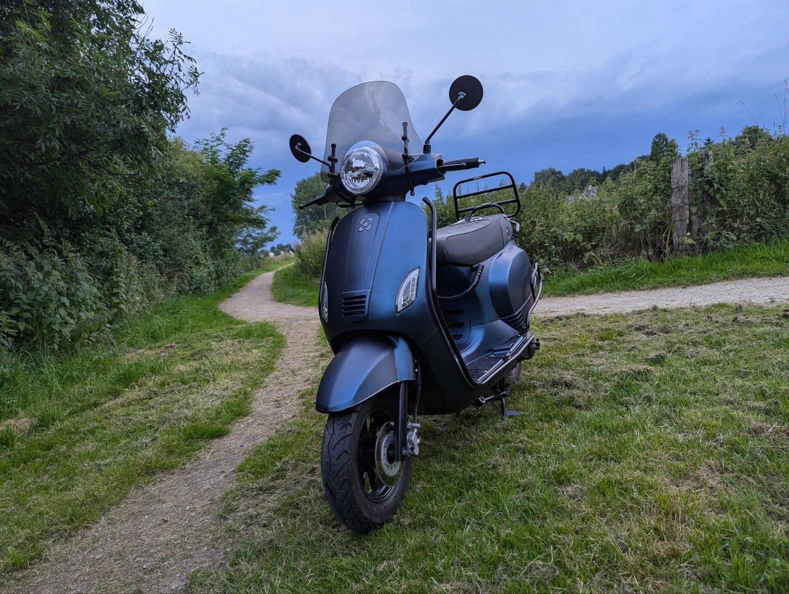AGM VX50 i uit 2024 met sportuitlaat en extra's, Fietsen en Brommers, Ophalen, Gebruikt, AGM