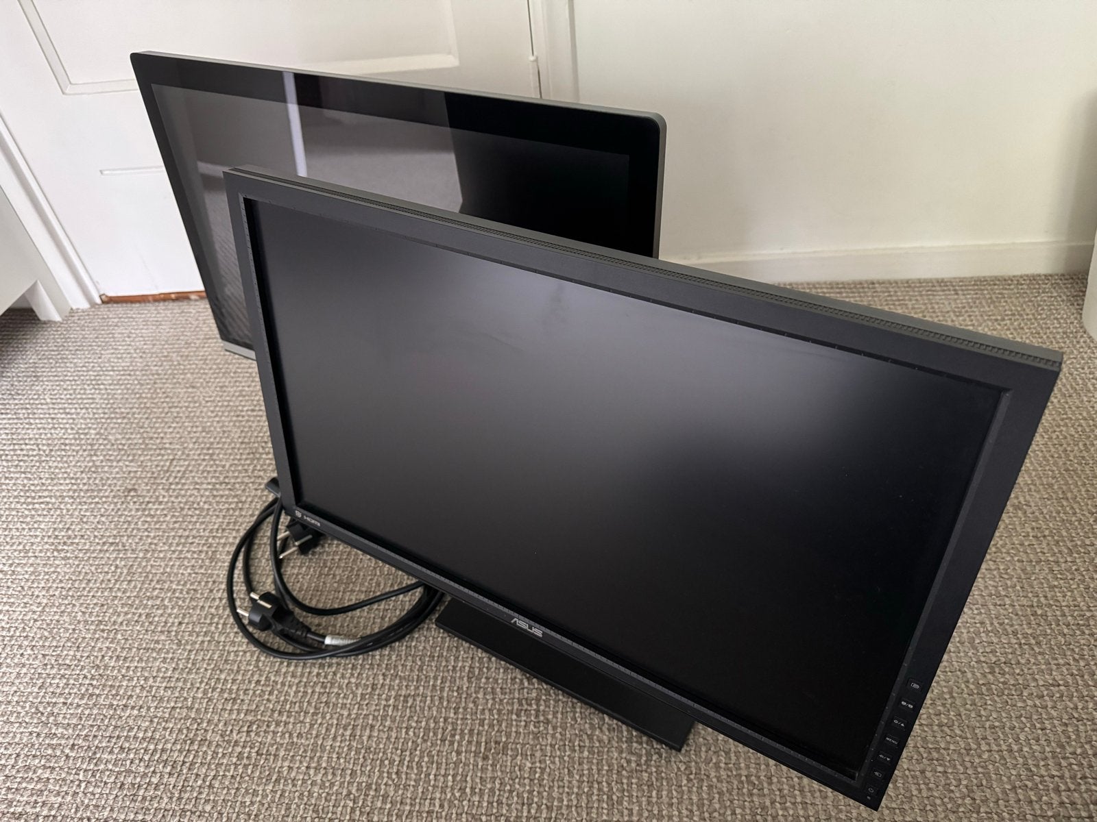 ASUS en Packard Bell monitor - Goede staat, Ophalen, Gebruikt, HDMI