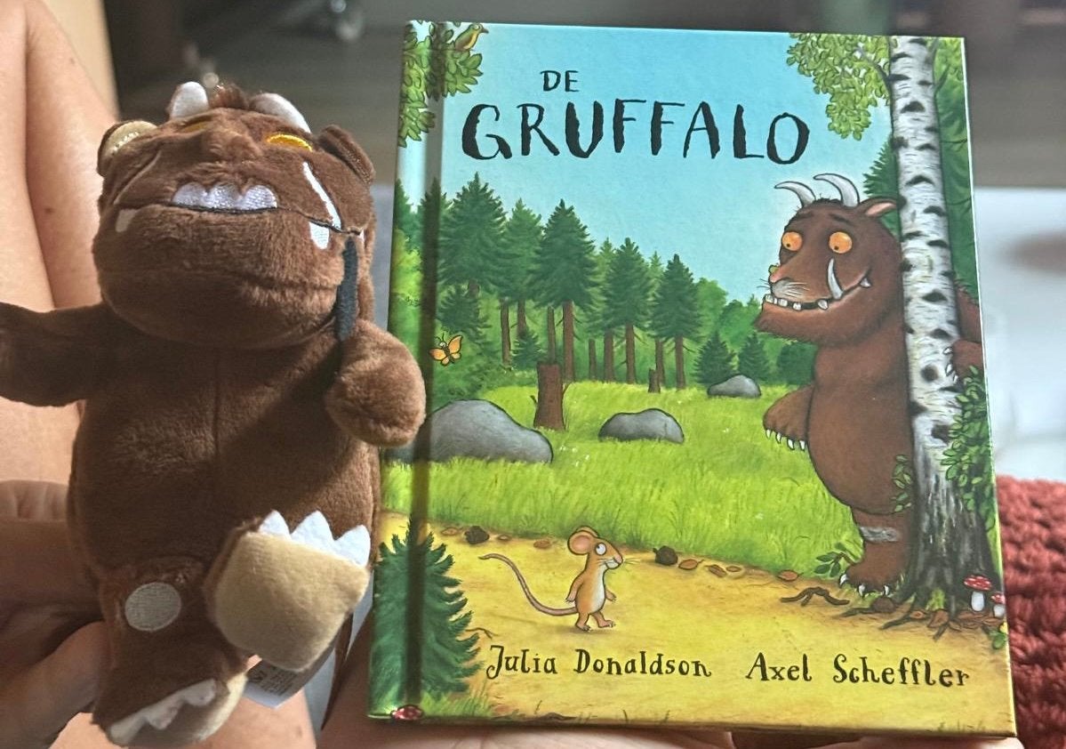 De gruffalo cadeauset, boekje en knuffel, Ophalen of Verzenden, Nieuw, Fictie algemeen