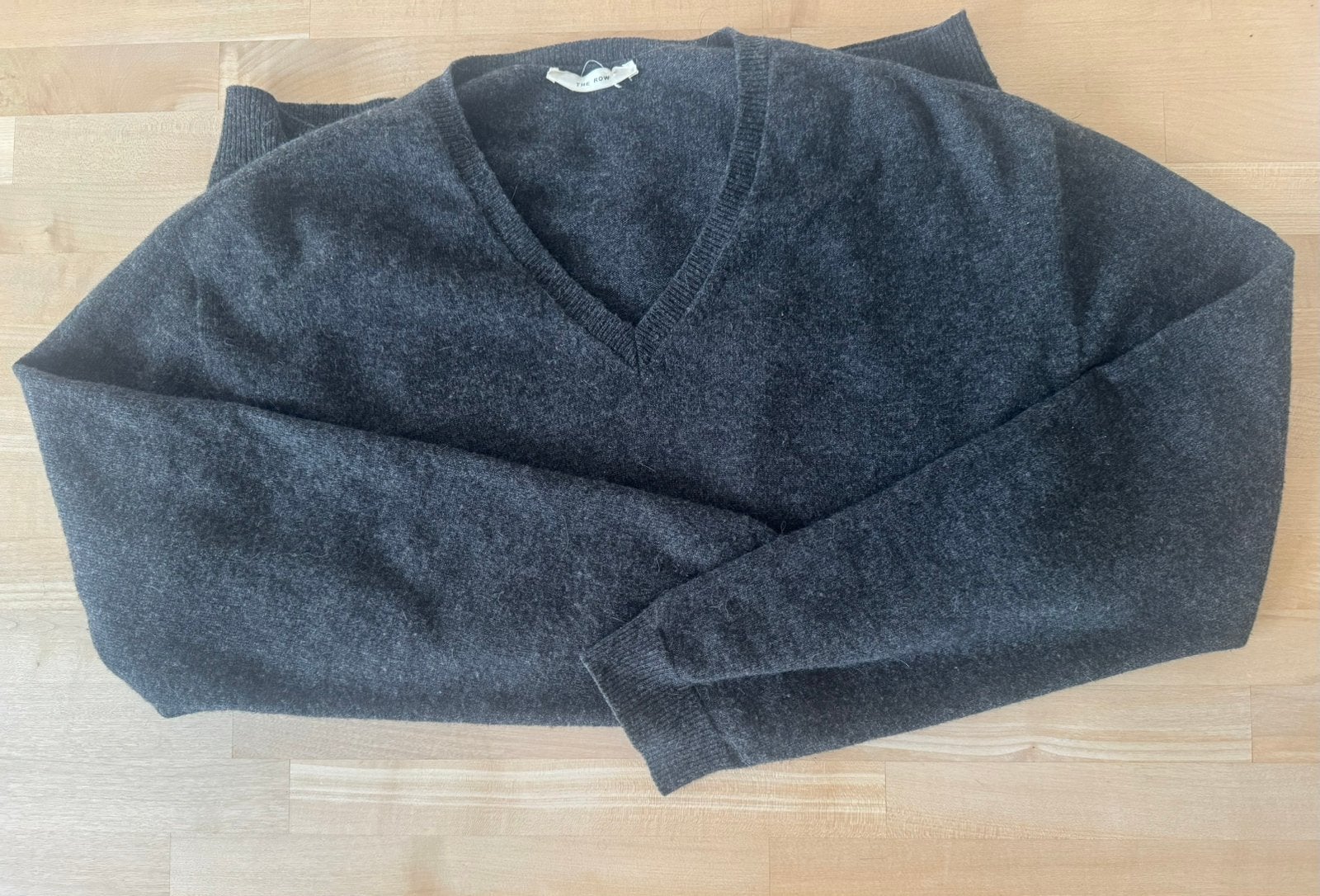 The row Nian top vhals grijs medium cashmere, Ophalen of Verzenden, Zo goed als nieuw, Maat 38/40 (M), Grijs