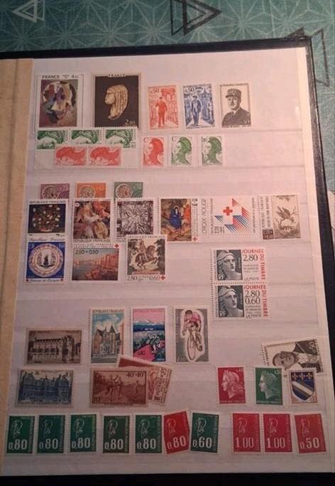 Franse postzegelcollectie in album, Ophalen of Verzenden, Gestempeld