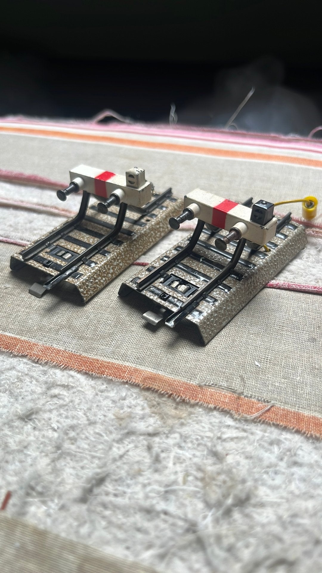 Te koop 2 x stootblok met sluitlicht van marklin 7191, Hobby en Vrije tijd, Wisselstroom, Gebruikt, Rails, Ophalen of Verzenden