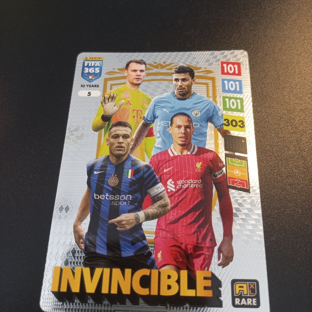 Invincible #5 Neuer Dias Martínez Van Dijk FIFA 365 2025, Verzamelen, Ophalen of Verzenden, Zo goed als nieuw, Buitenlandse clubs