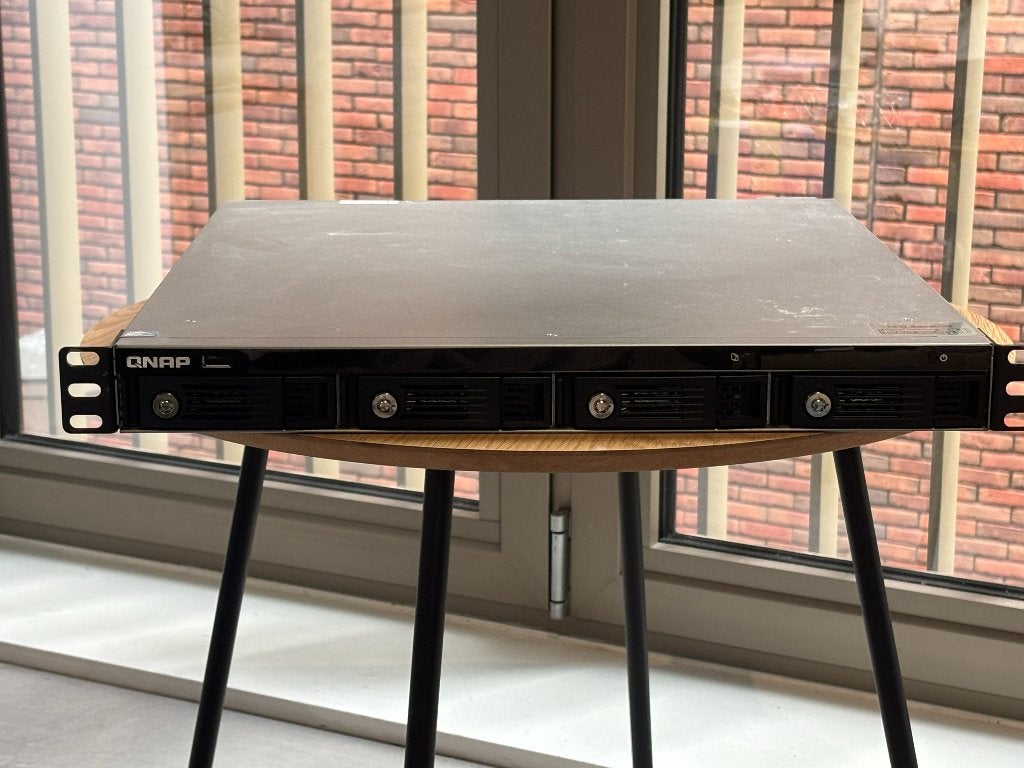 QNAP TS-439U-RP 4-Bay Rackmount NAS - Upgraded, Quiet, Computers en Software, NAS, Ophalen of Verzenden, Gebruikt