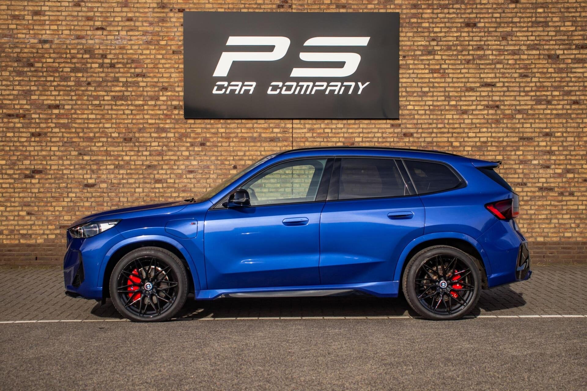 BMW X1 xDrive30e M-Sport, Full Option, Premium Select, Pano, Automatische klimaatregeling, Blauw, Bedrijf, Hybride Elektrisch/Benzine