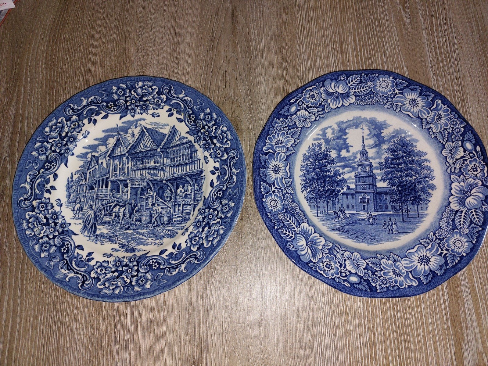 Antieke blauw-witte borden - Royal Tudor Ware & Liberty Blue, Ophalen of Verzenden