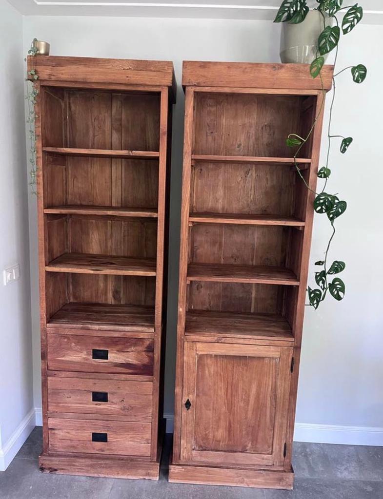Set van 2 teak houten boekenkasten/vitrinekasten, Huis en Inrichting, Ophalen, Minder dan 50 cm, Gebruikt, Met lade(s)