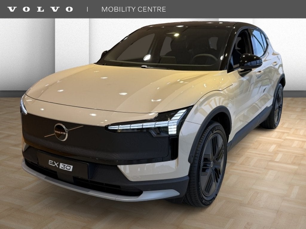 Volvo EX30 Cross Country P5 Plus Europa Extended Range | Sto, Auto's, Lane Keeping Assist, Zwart, Nieuw, 1600 kg