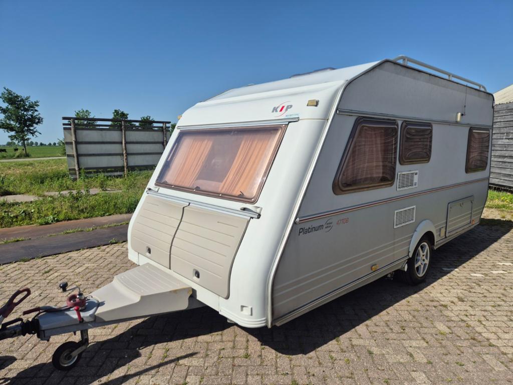 Kip 47 TDB Platinum,Mover,Voortent,Fransbed,Rondzit., Rondzit, Kip, Frans bed, Bedrijf