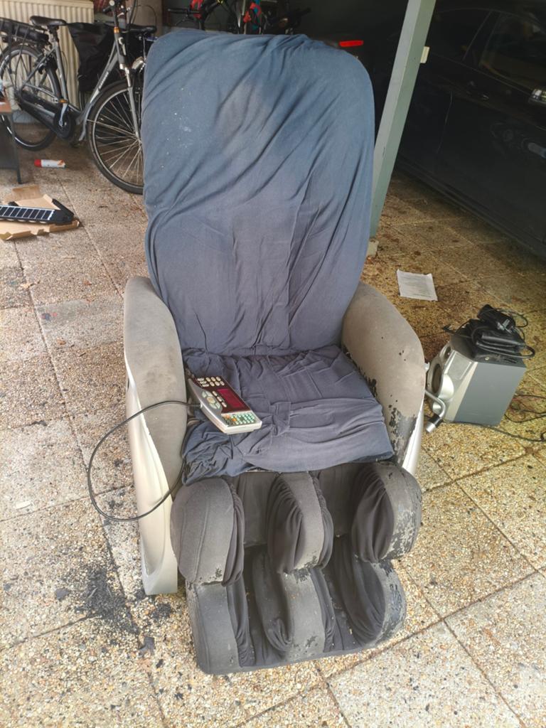 GRATIS MASSAGESTOEL - lichte schade, Witgoed en Apparatuur, Ophalen