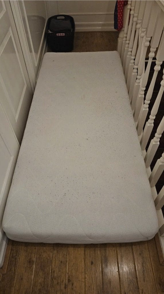 Goed Ikea matras 90x200cm, Ophalen, 90 cm, Eenpersoons, Zo goed als nieuw