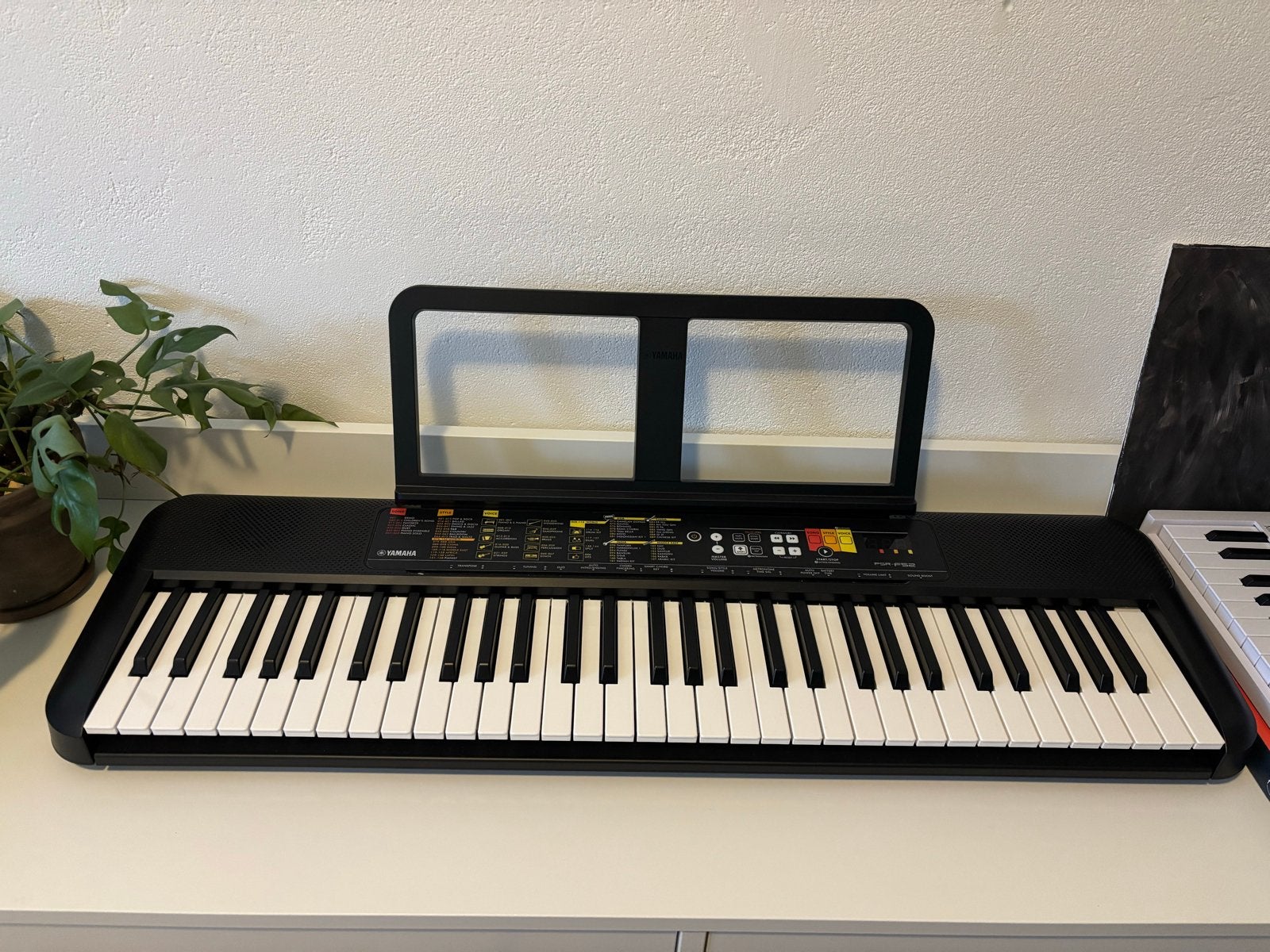 Yamaha PSR-F52 Keyboard - Zo goed als nieuw, Muziek en Instrumenten, Keyboards, Ophalen, 61 toetsen, Yamaha, Zo goed als nieuw