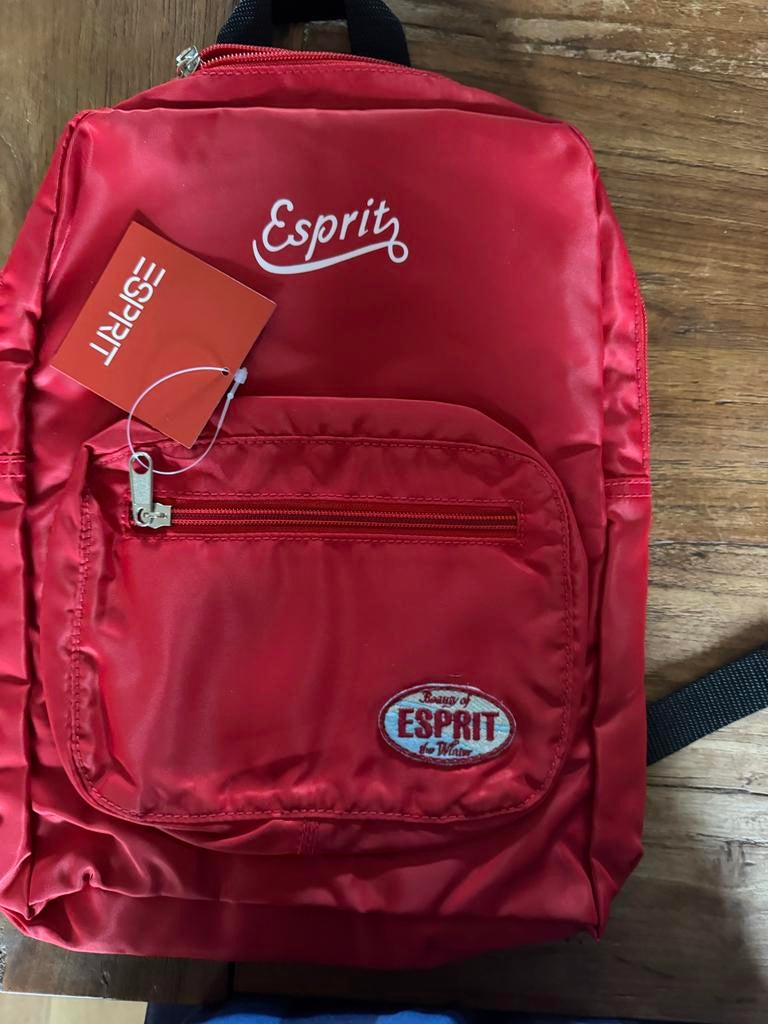 Esprit rode rugzak - Nieuw met label, Ophalen of Verzenden, Nieuw