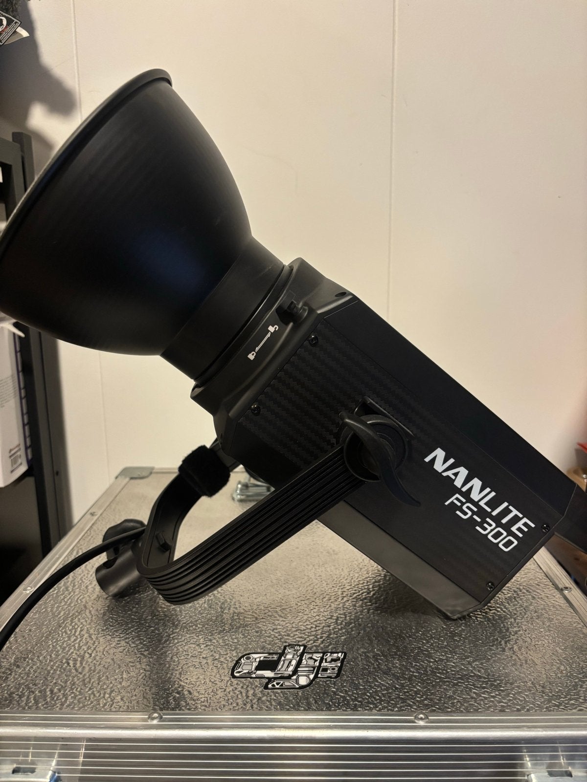 Nanlite FS-300 spot Videolamp met Reflector, Ophalen of Verzenden, Zo goed als nieuw, Video