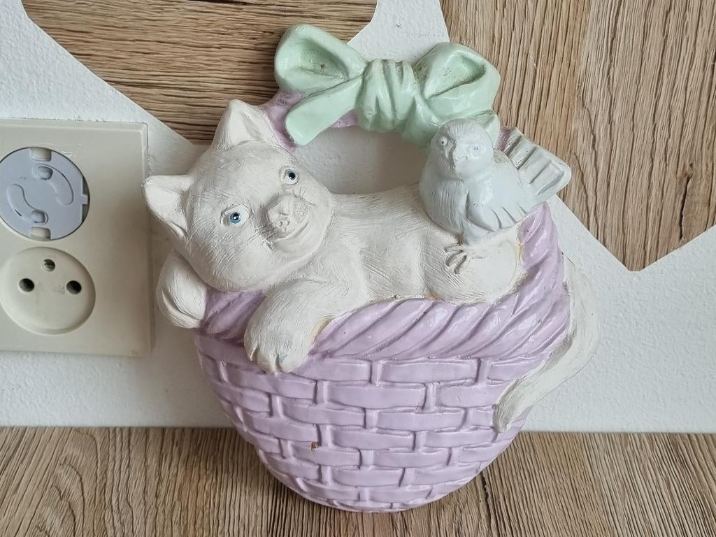 Mooi Vintage Katten Poezen Wandbord van Gips Poes in Mand, Verzenden