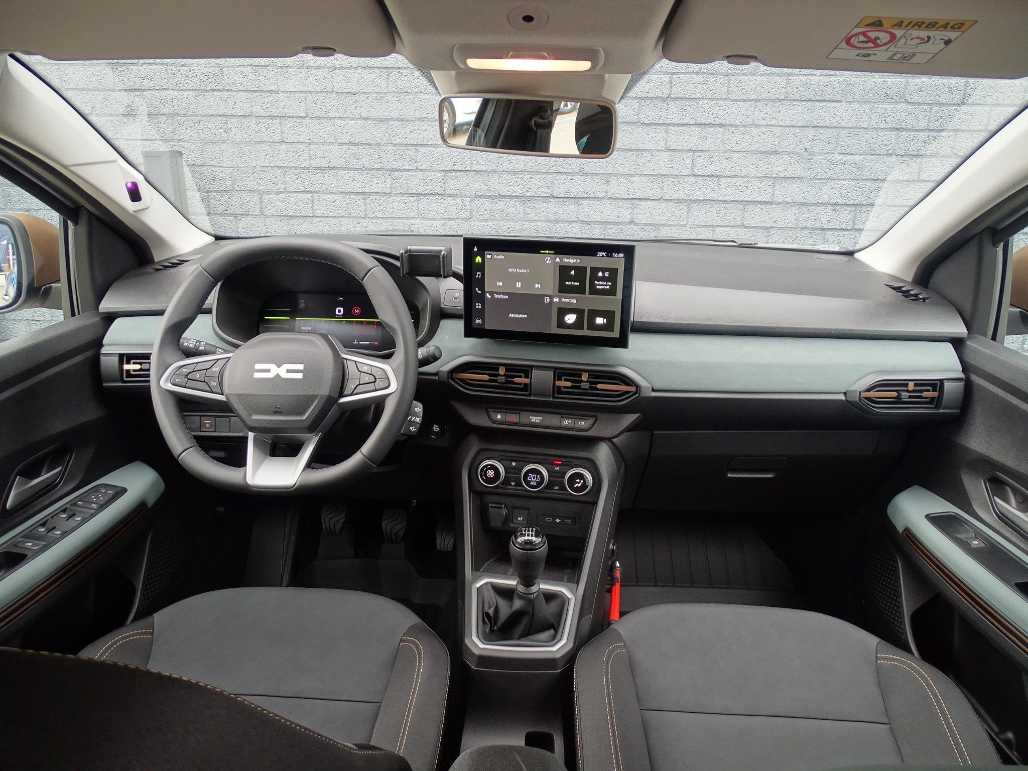 Dacia Sandero Stepway 1.0 TCe 110 limited edition FULL OPTIO, Auto's, Voorwielaandrijving, Stof, Met garantie (alle), 1070 kg