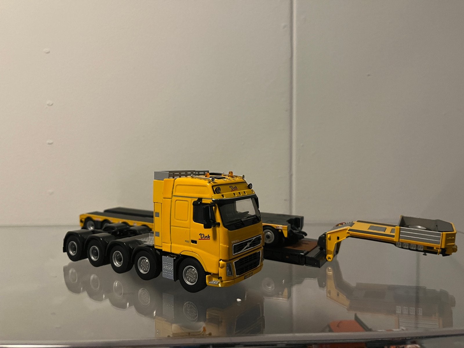 WSI Vink Volvo met Nooteboom, Ophalen of Verzenden, Zo goed als nieuw, Bus of Vrachtwagen, Wsi