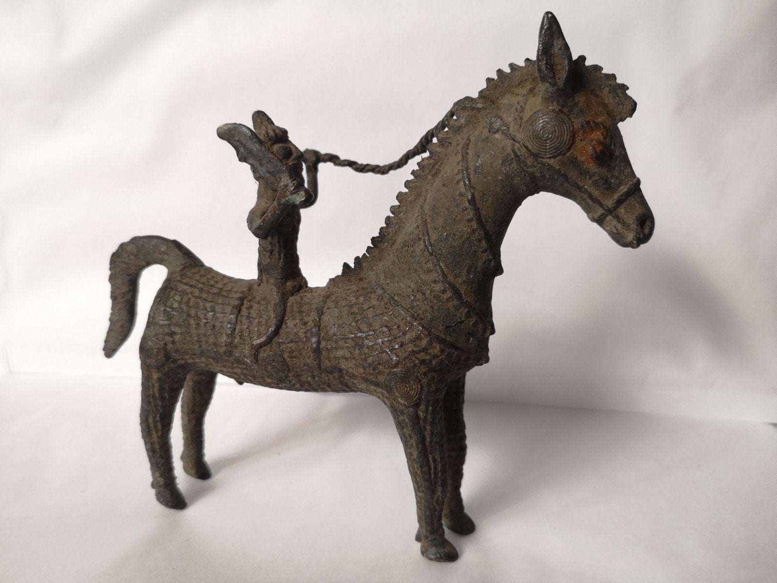 Oude Dhokra paard uit India, Ophalen of Verzenden
