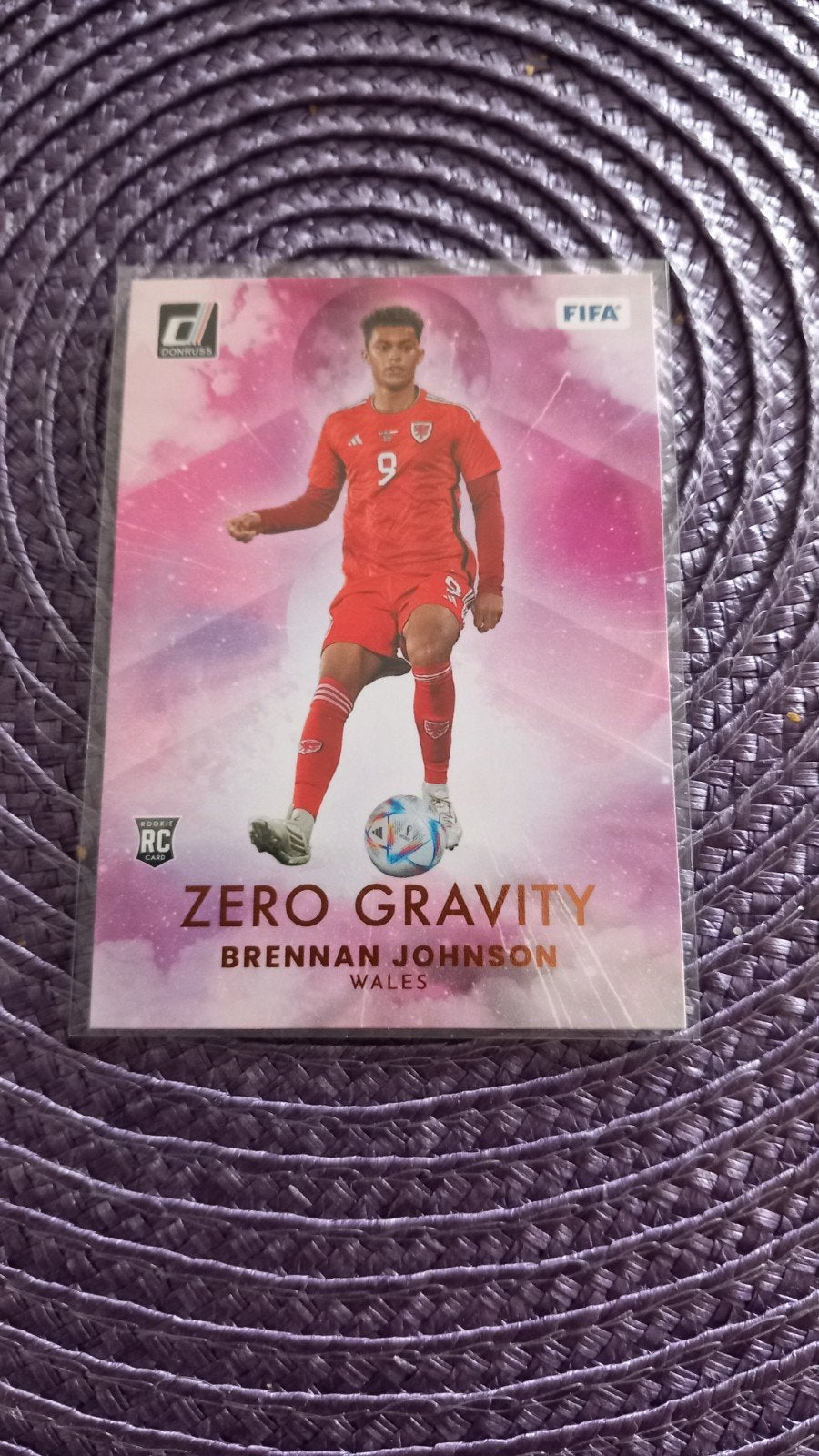 Brennan Johnson Zero Gravity FIFA 2022-23 Panini Donruss, Verzenden, Nieuw, Overige sporten, Spelerskaart