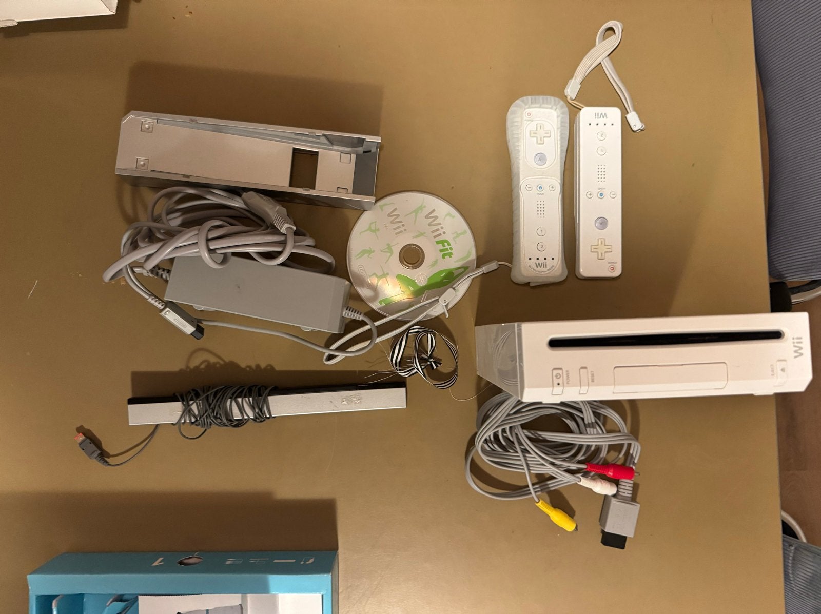 Wii console met 2 controllers en Wii Fit, Ophalen, Gebruikt, Met 2 controllers, Met games