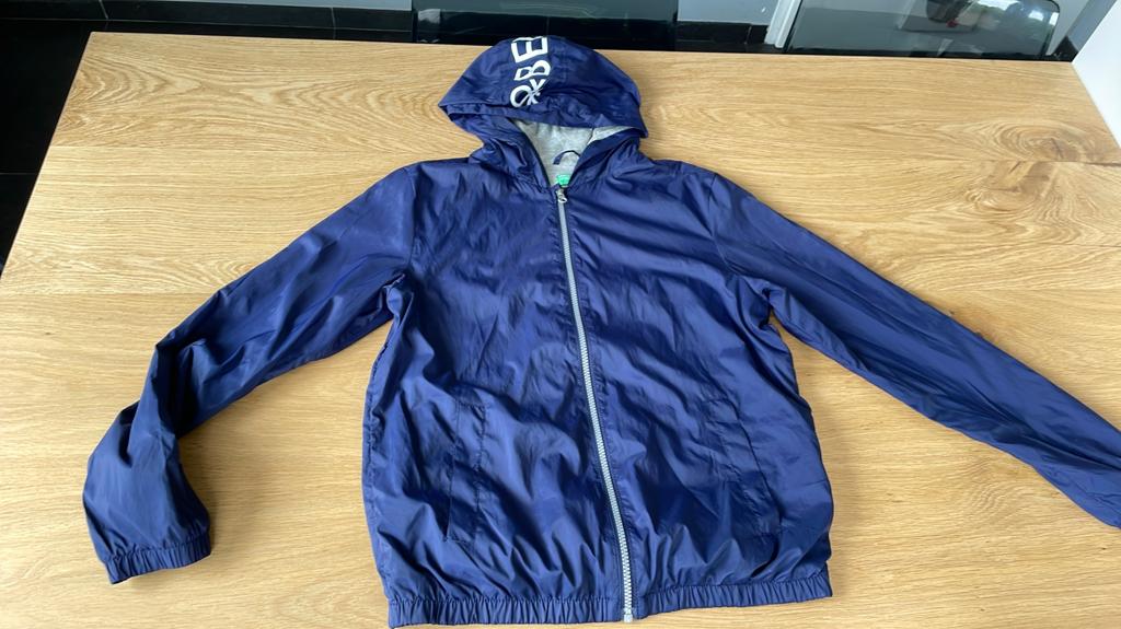 Benetton jas zomerjas jack zomerjack blauw maat 170 izgst, Ophalen of Verzenden, Zo goed als nieuw, Jongen, Jas