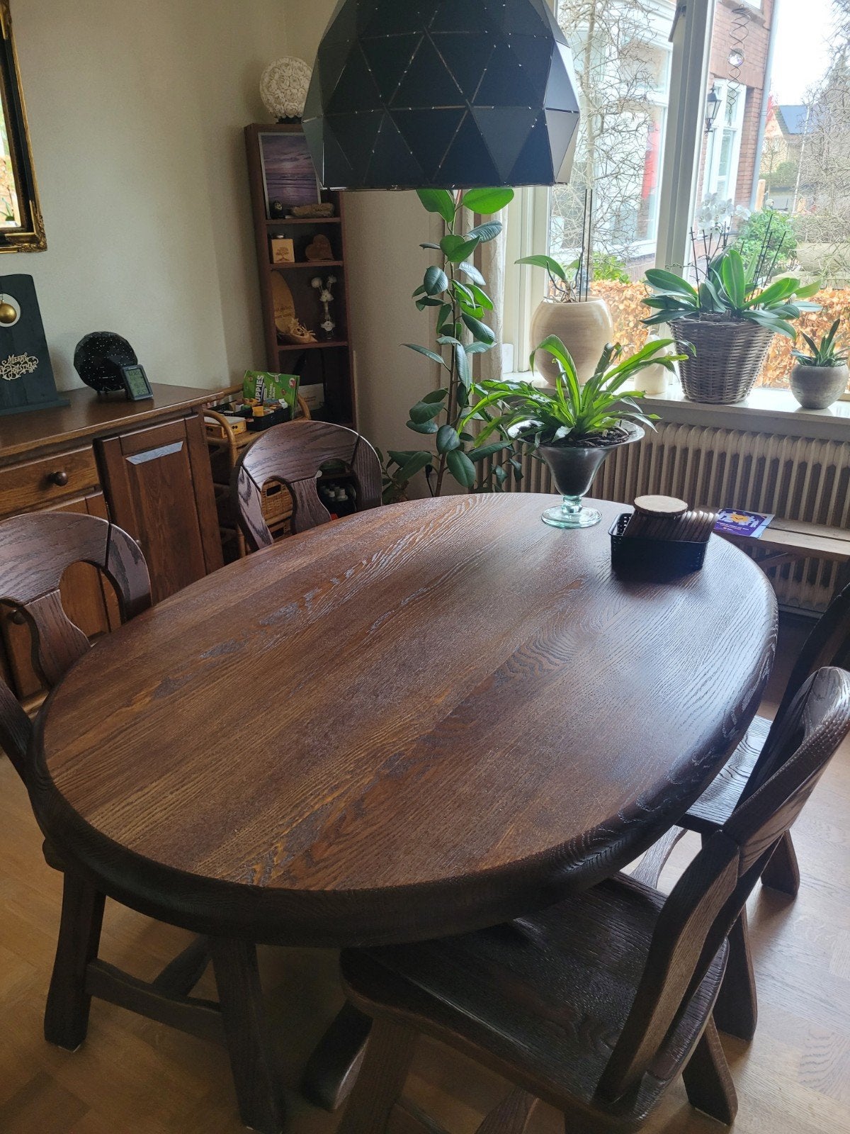 donker eiken eettafel met 4 stoelen., Huis en Inrichting, Complete eetkamers, Ophalen, Gebruikt, 4 tot 6 stoelen