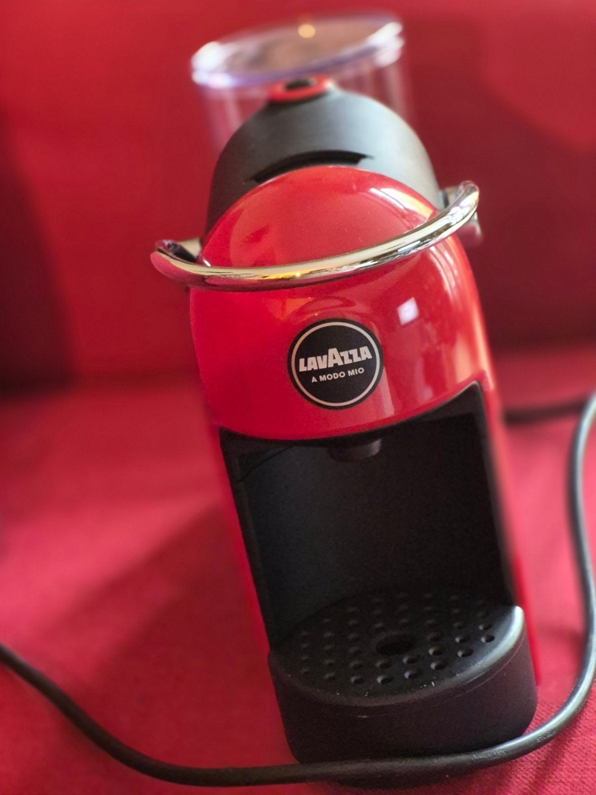 LAVAZZA koffie automaat, Witgoed en Apparatuur, Koffiezetapparaten, 10 kopjes of meer, Ophalen of Verzenden, Koffiemachine