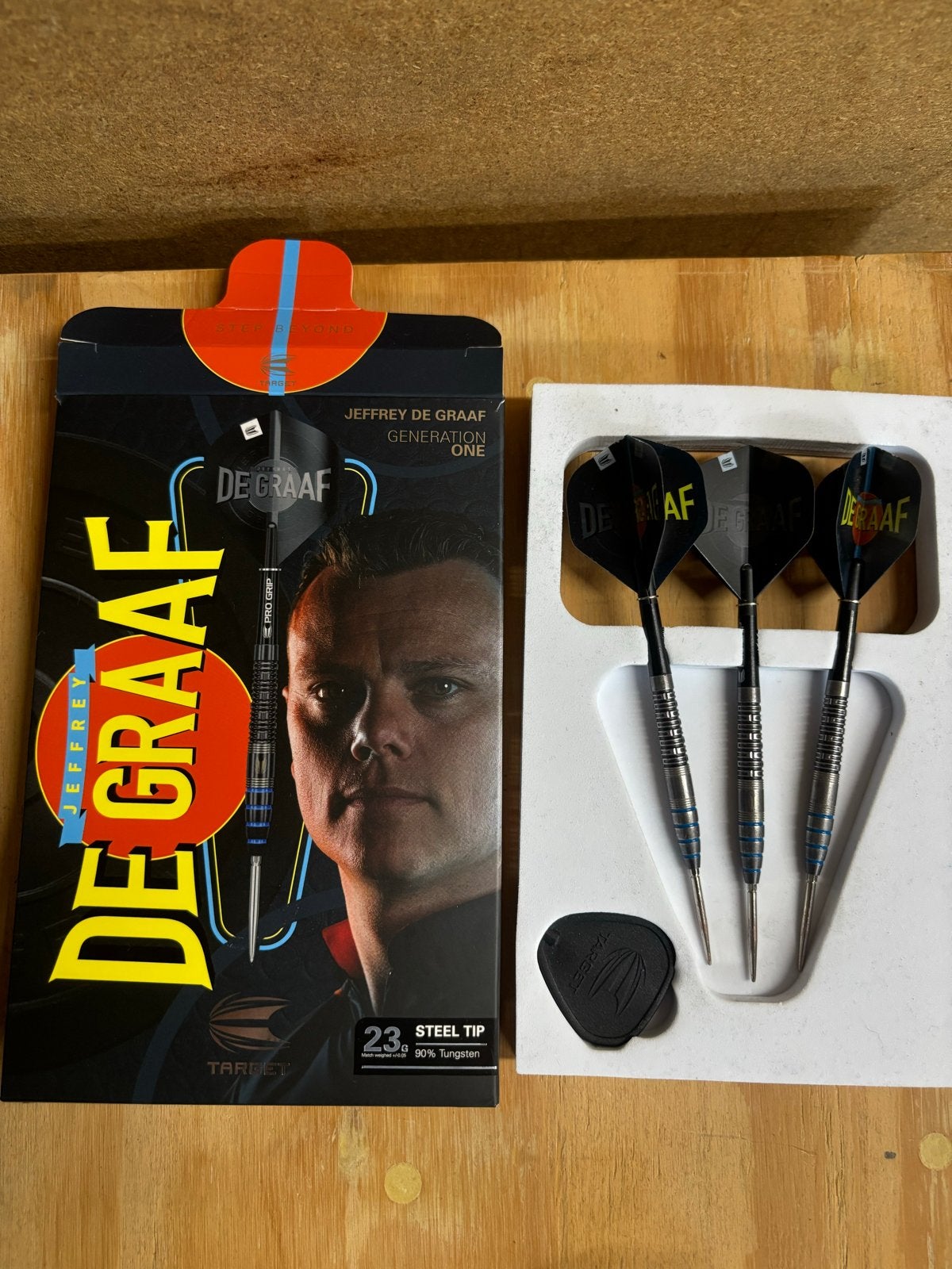Jeffrey de Graaf Darts - Target Generation One 23g, Ophalen of Verzenden, Zo goed als nieuw, Pijlen