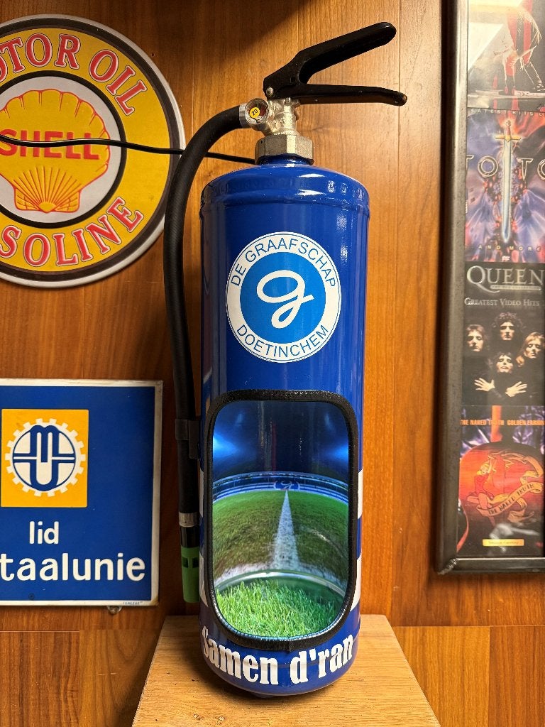 Voetbalclubs decoratieve brandblusser lamp, mancave, Ophalen of Verzenden, Nieuw, E14 (klein), Led-lamp