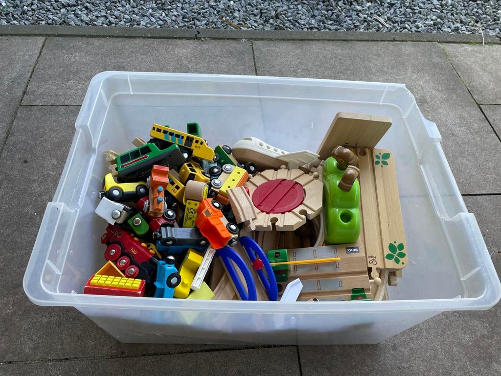Kist vol brio treinbaan, treintjes, electrische locomotief,, Ophalen, Gebruikt, Overige merken