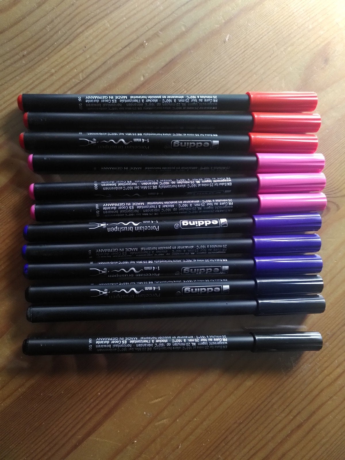 Edding porselein stiften, 12 stuks, € 5, Ophalen of Verzenden, Gebruikt, Potlood of Stift