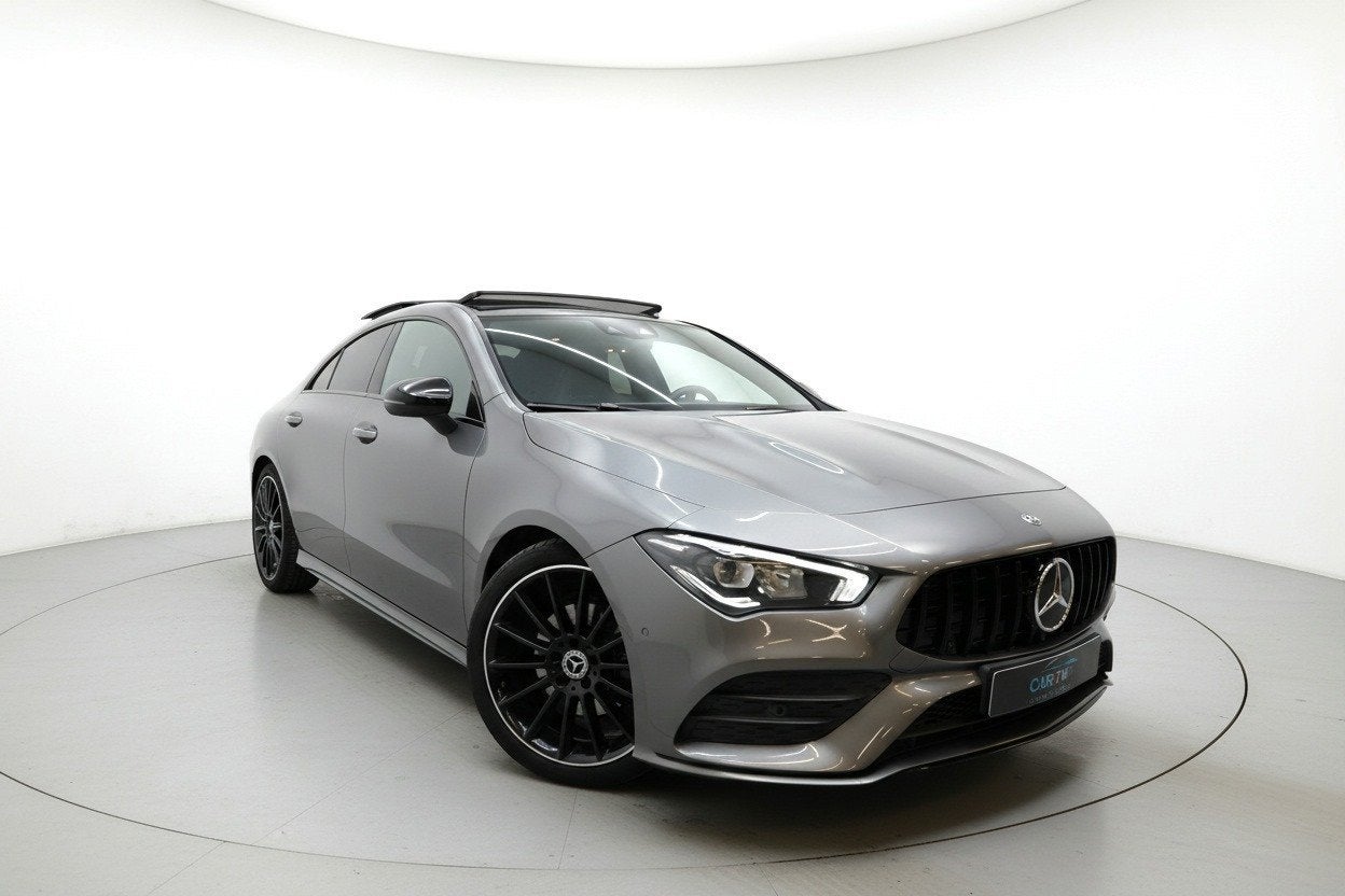 Mercedes-Benz CLA-klasse 180 AMG NIGHT PANO CAM CARPLAY, CLA, 136 pk, Gebruikt, 4 cilinders