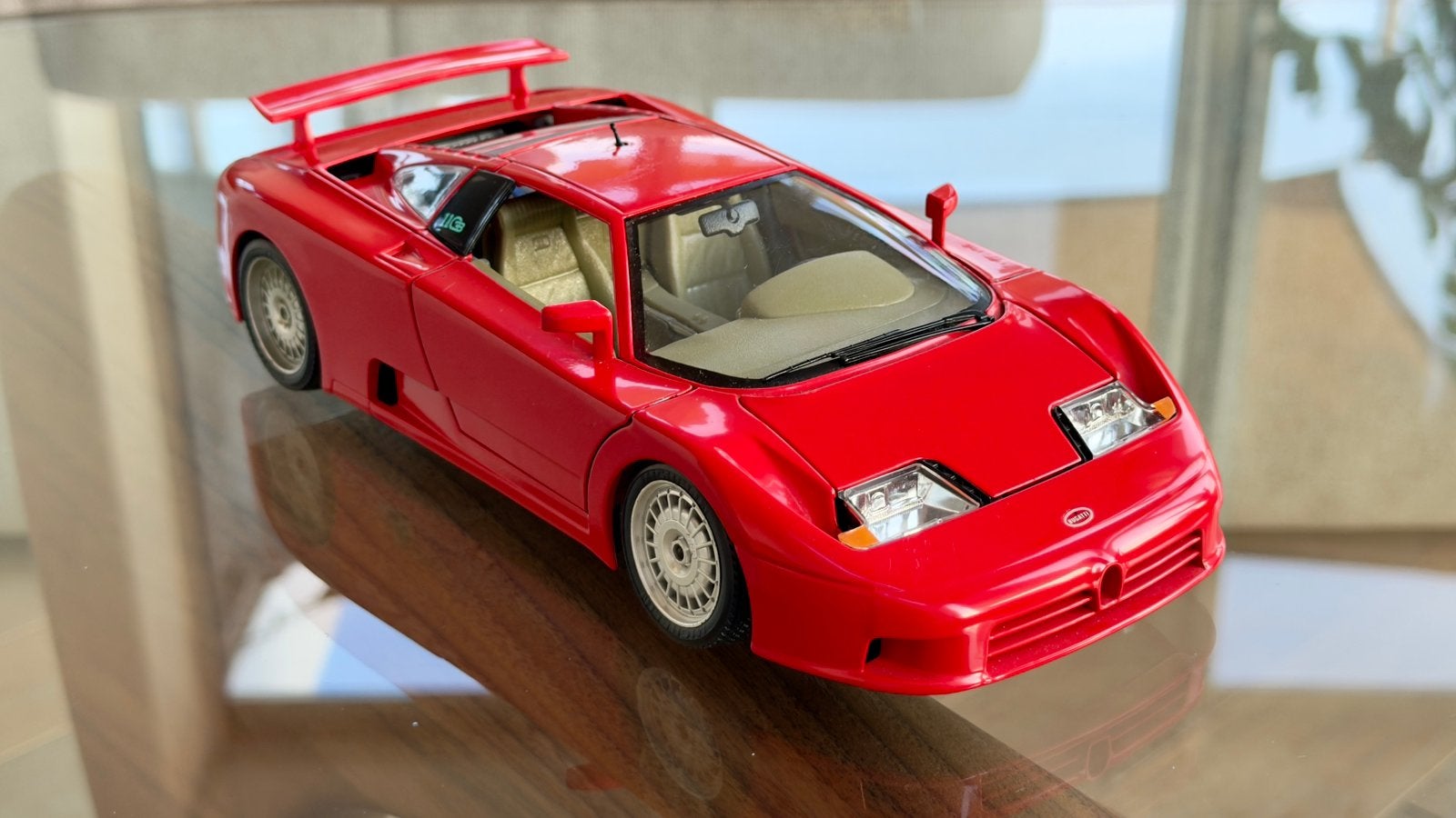 Bugatti EB110 1:18 Bburago, Hobby en Vrije tijd, Modelauto's | 1:18, Verzenden, Zo goed als nieuw, Bburago