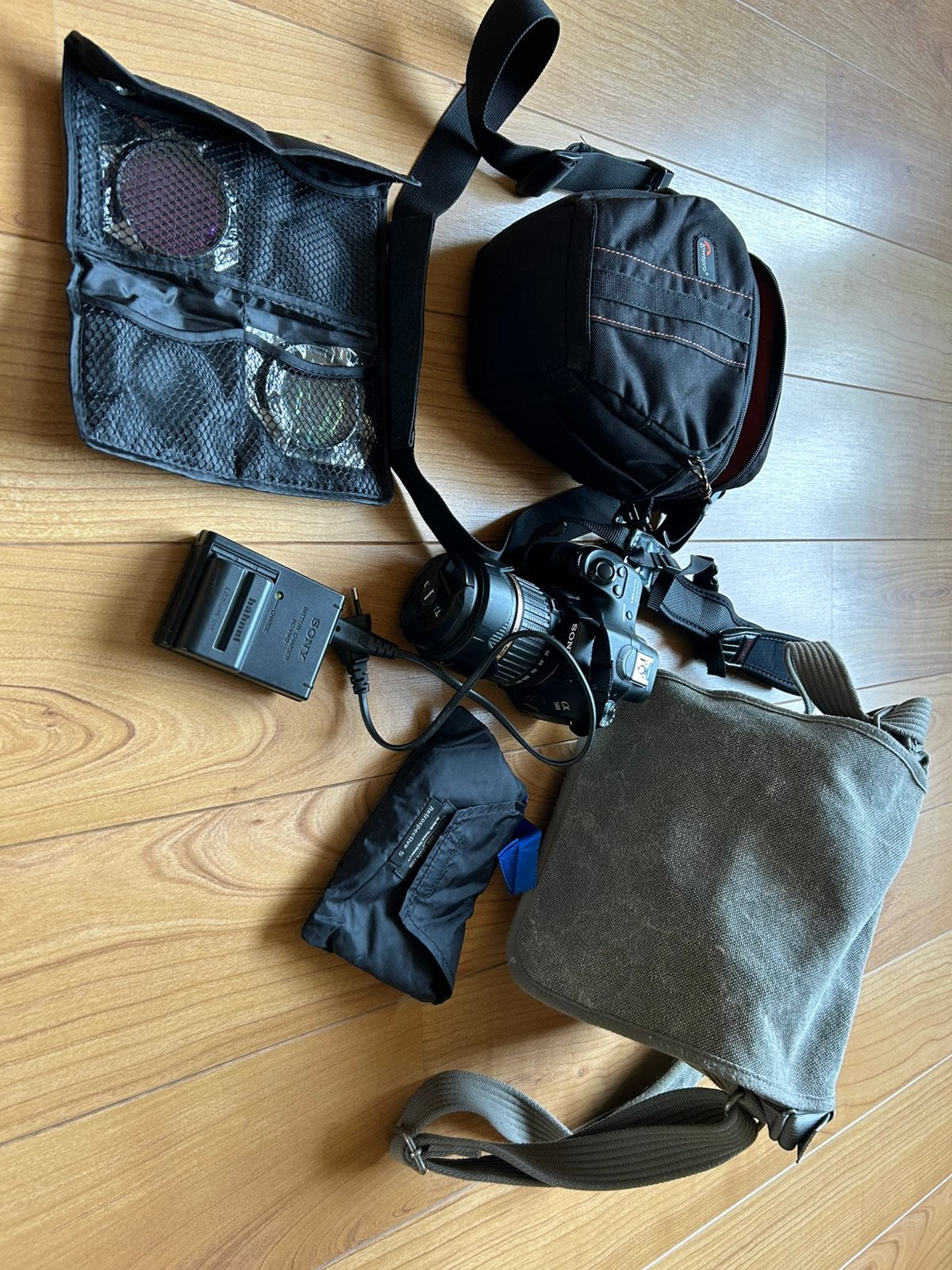 Sony Alpha A58 + Tamron 18-270 mm - complete cameraset, Ophalen, Gebruikt, Sony, 8 keer of meer