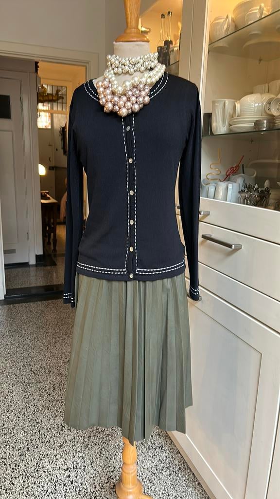 Groene Vegan Leather plissé rokje mt S, Ophalen of Verzenden, Zo goed als nieuw, Knielengte, Maat 36 (S)
