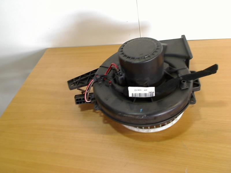 Kachelmotor Volkswagen Fox (5Z) (2005-04/2011-07) 6Q1819015G, Gebruikt, Volkswagen, Volkswagen AG, Kundenbetreuung@volkswagen.de