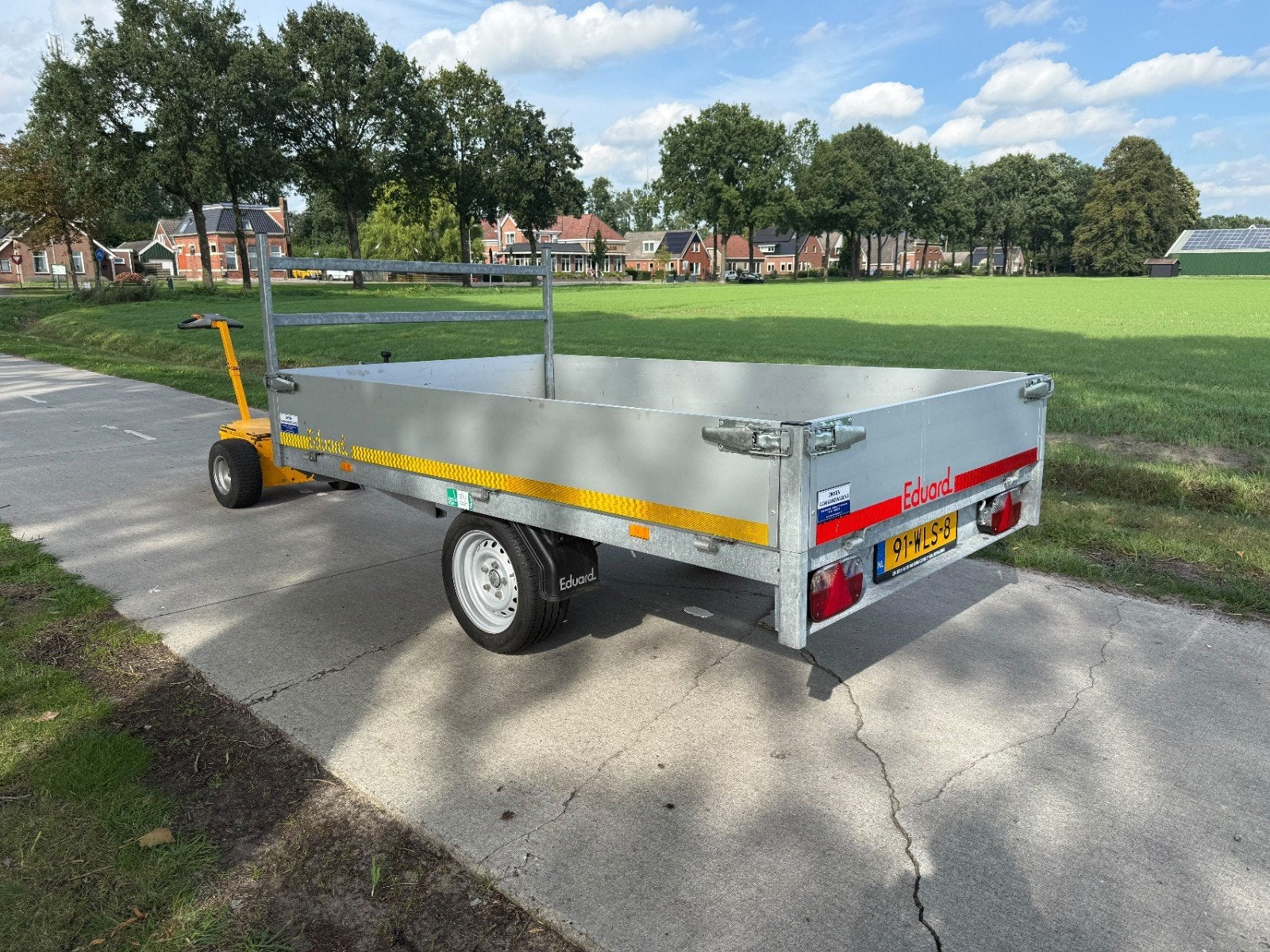 Zeer nette en jonge Eduard plateauwagen!, Ophalen, Zo goed als nieuw