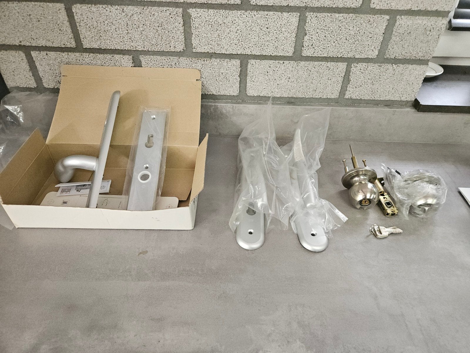 Voordeur beslag veiligheids voordeurgarnituur knop buva, Ophalen of Verzenden, Nieuw, Klink of Kruk