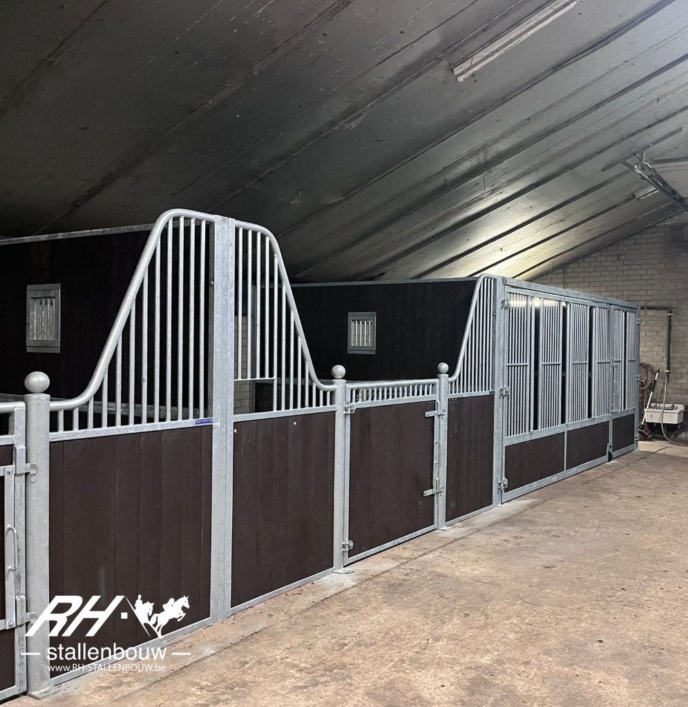 Paardenboxen, paardenstallen, stallen, voorwanden, zijwanden, Dieren en Toebehoren, Stalling, 4 paarden of pony's of meer