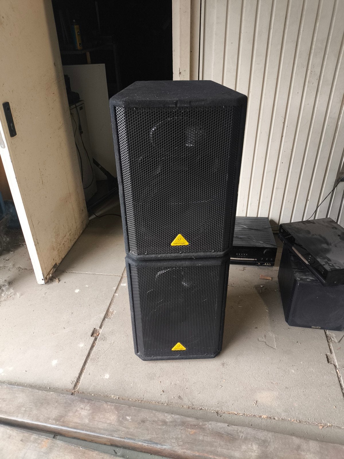 Behringer Eurolive VS1220 Passieve PA Luidspreker, Gebruikt, Overige typen, Ophalen, 150 watt of meer