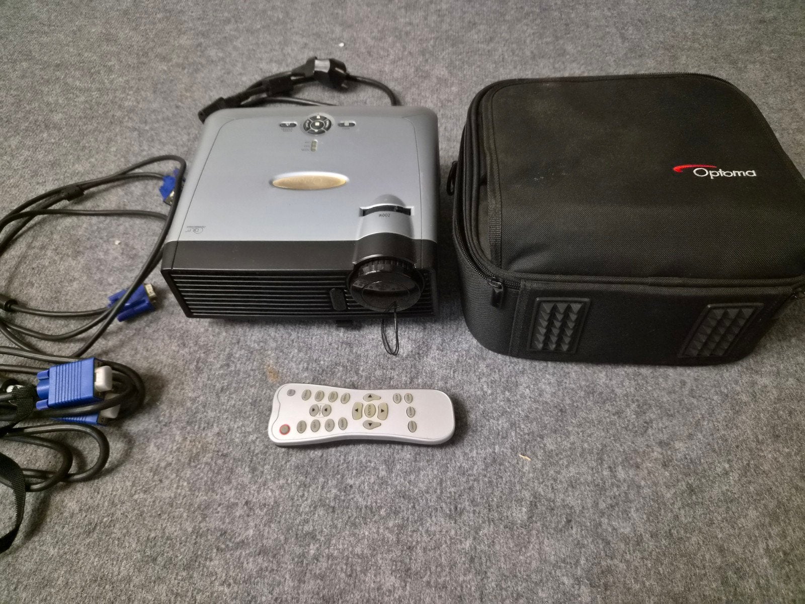 Optoma DLP Projector met afstandsbediening en tas, Ophalen, Gebruikt, DLP, Optoma
