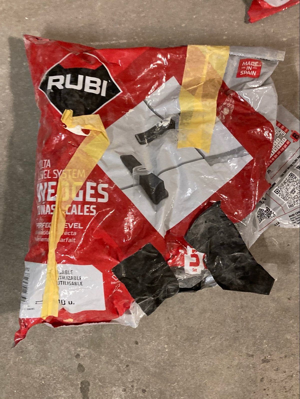 Rubi Tegel Leveling Systeem Wiggen en Clips, Ophalen of Verzenden, Gebruikt