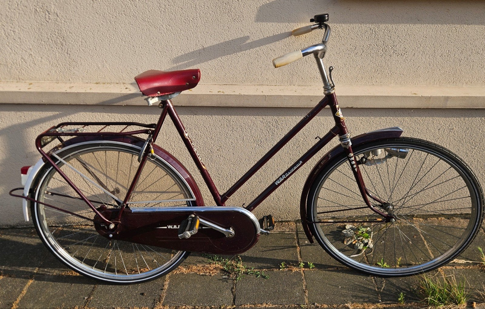 Nostalgische damesfiets WBR, Ophalen