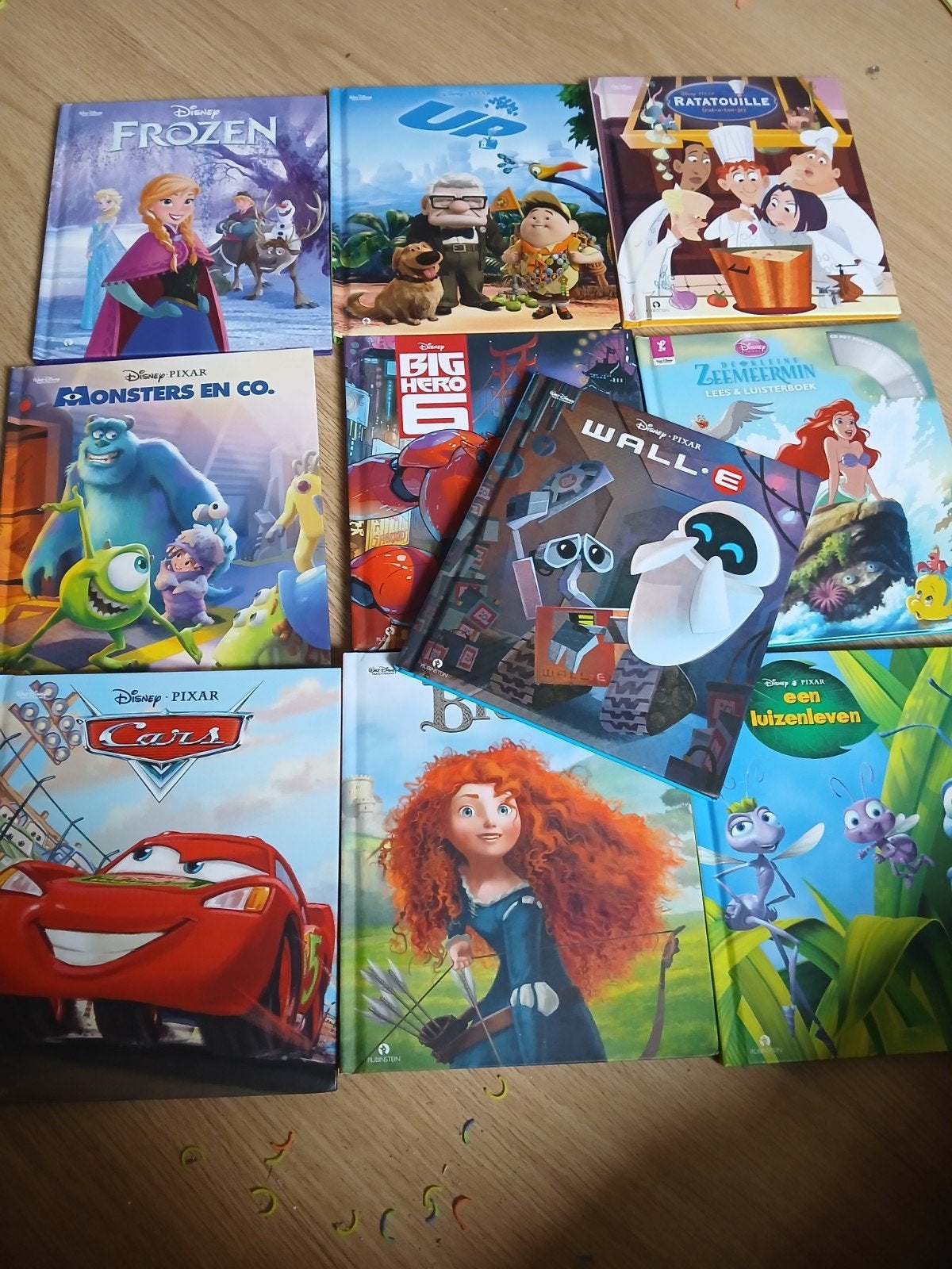 Disney/Pixar Boeken incl cd - Grote Collectie, Ophalen of Verzenden, Gelezen, Fictie algemeen