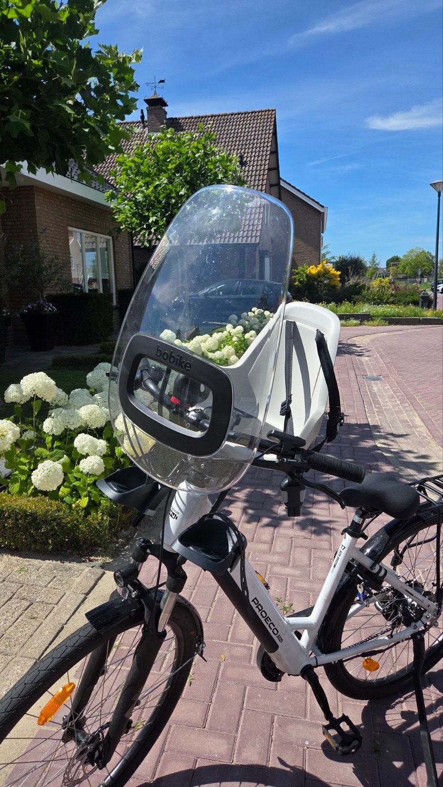 Bobike fietsstoeltje voorop met windscherm - Z.G.A.N., Voetsteuntjes, Voorzitje, Ophalen of Verzenden, Zo goed als nieuw