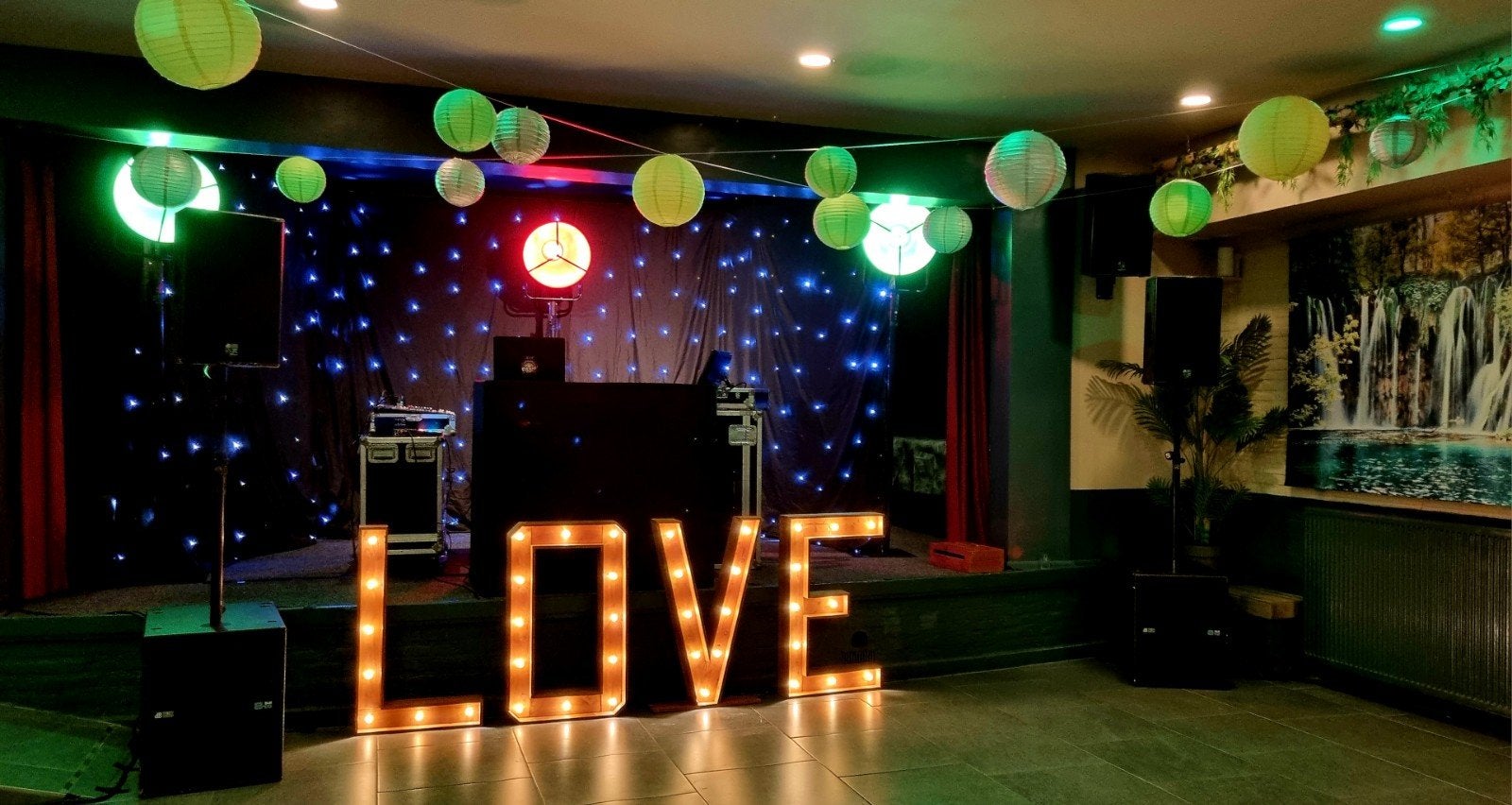 LOVE licht letters, Ophalen