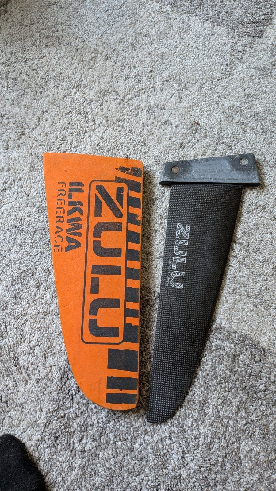 Zulu IKLWA carbon Tuttlebox race Vin 35cm, Overige merken, Vin, Ophalen of Verzenden, Zo goed als nieuw