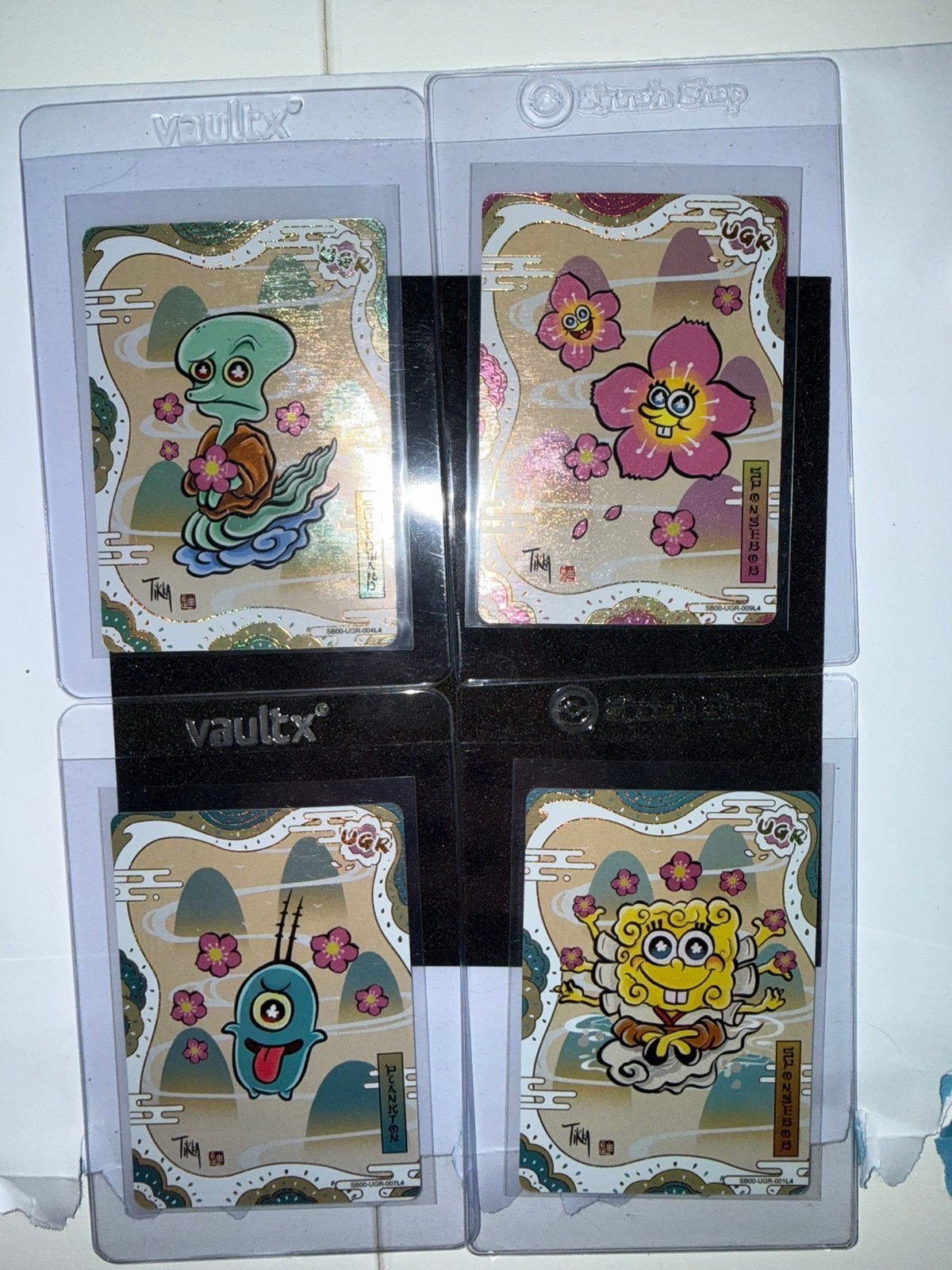 SpongeBob Kayou 4 Tikka from east cards, Verzenden, Zo goed als nieuw, Meerdere kaarten, Foil