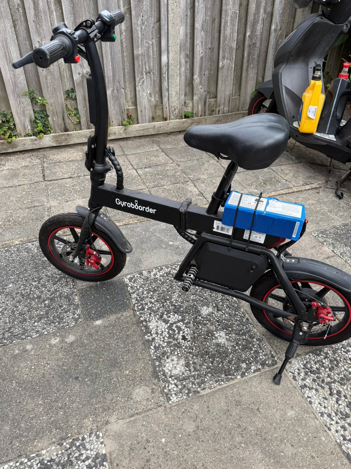 Elektrische steps en fiets, Fietsen en Brommers, Elektrische fietsen, Ophalen, Zo goed als nieuw, Overige merken